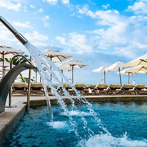 https://nixe-palace.balearic-islands.net