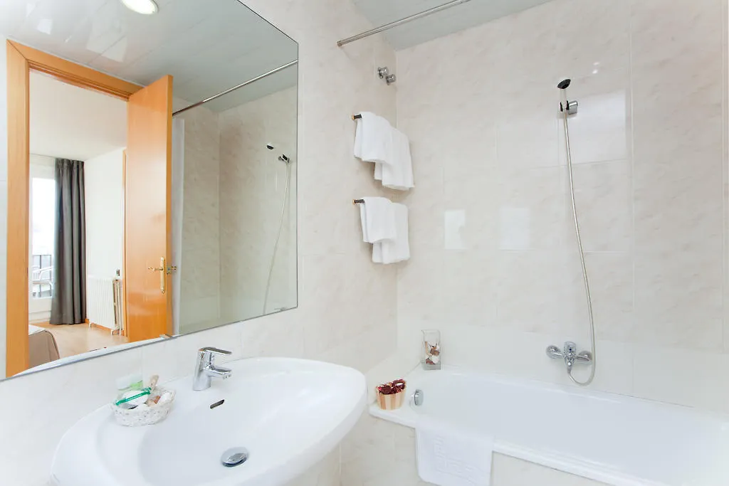 Hotel Everest Barcelona 0*,