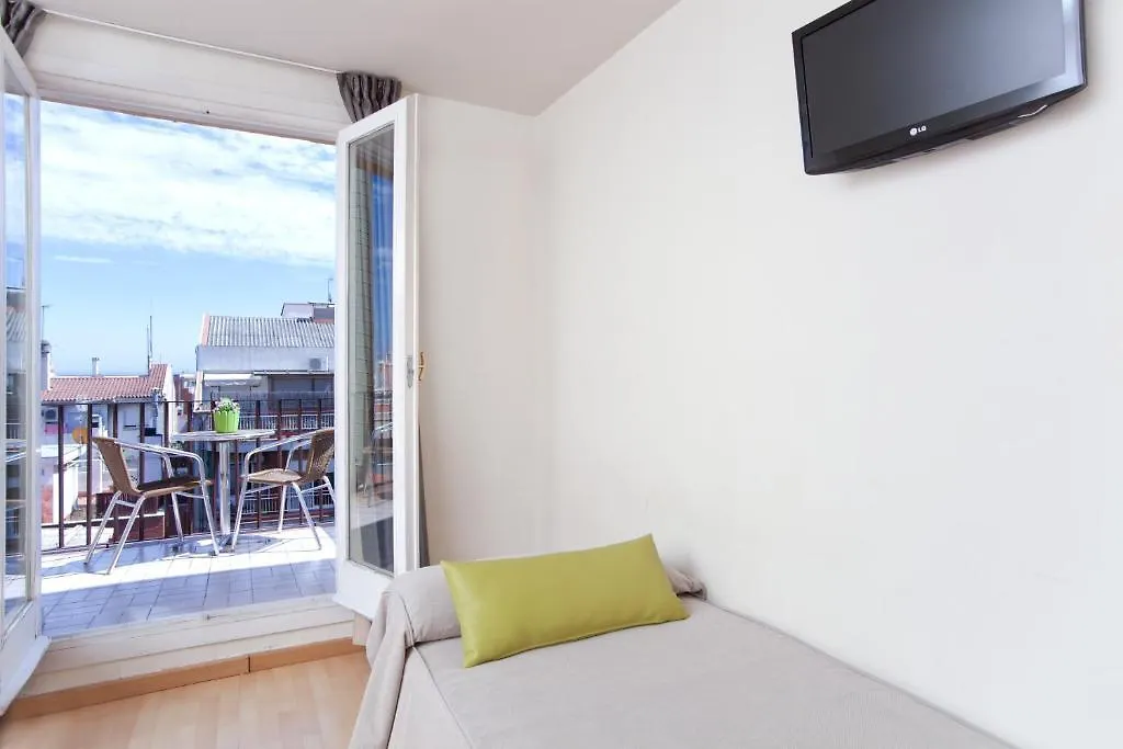 Hotel Everest Barcelona 0*,